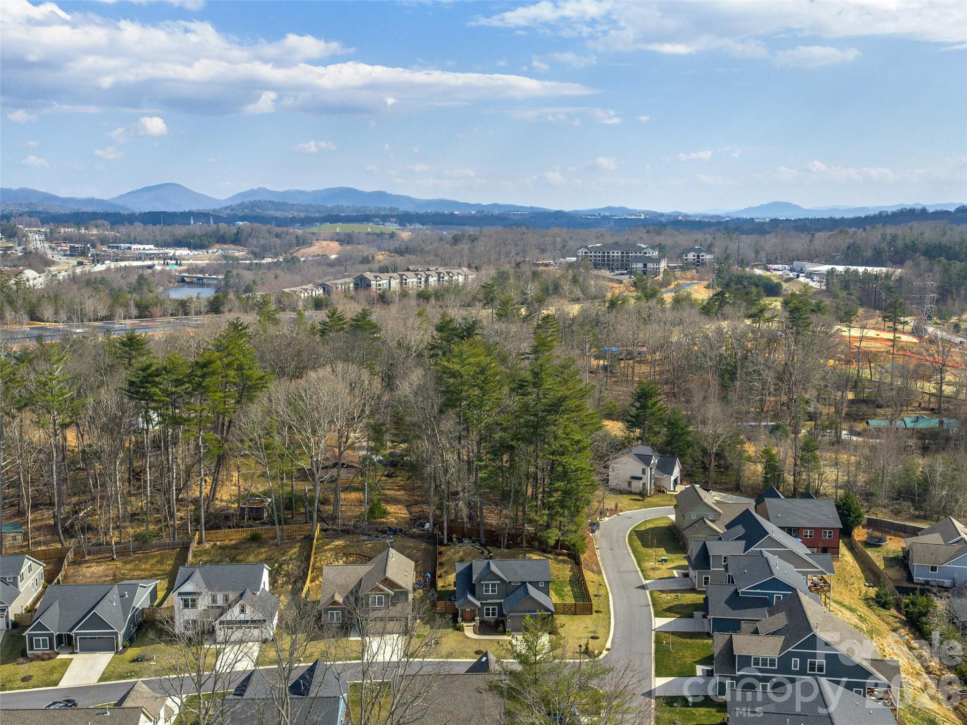 201 Weybridge Drive - Photo 36