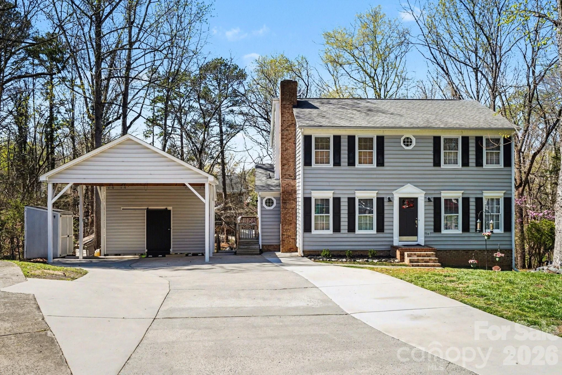 2724 Artesian Court