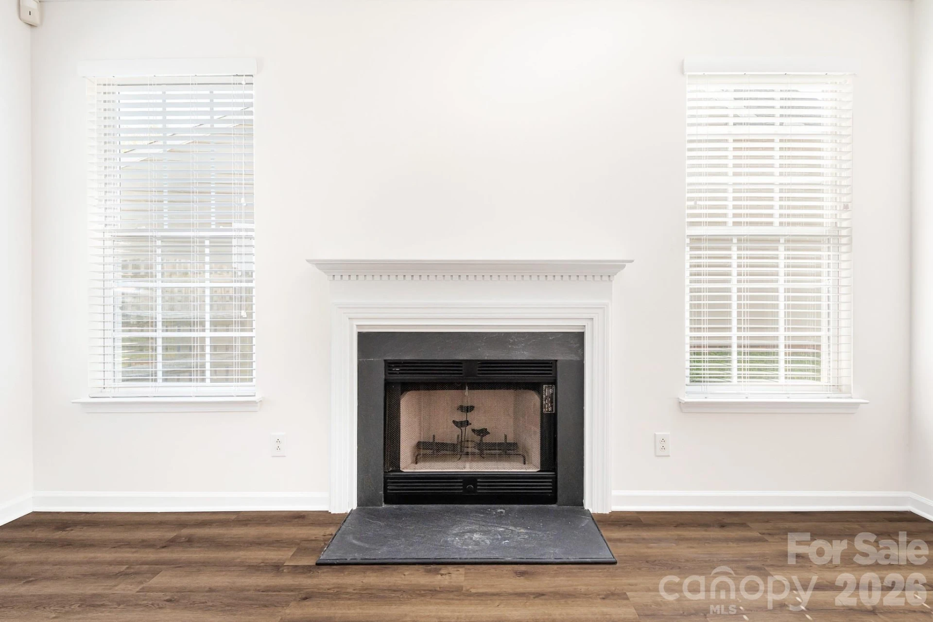 10115 Glencrest Drive - Photo 11