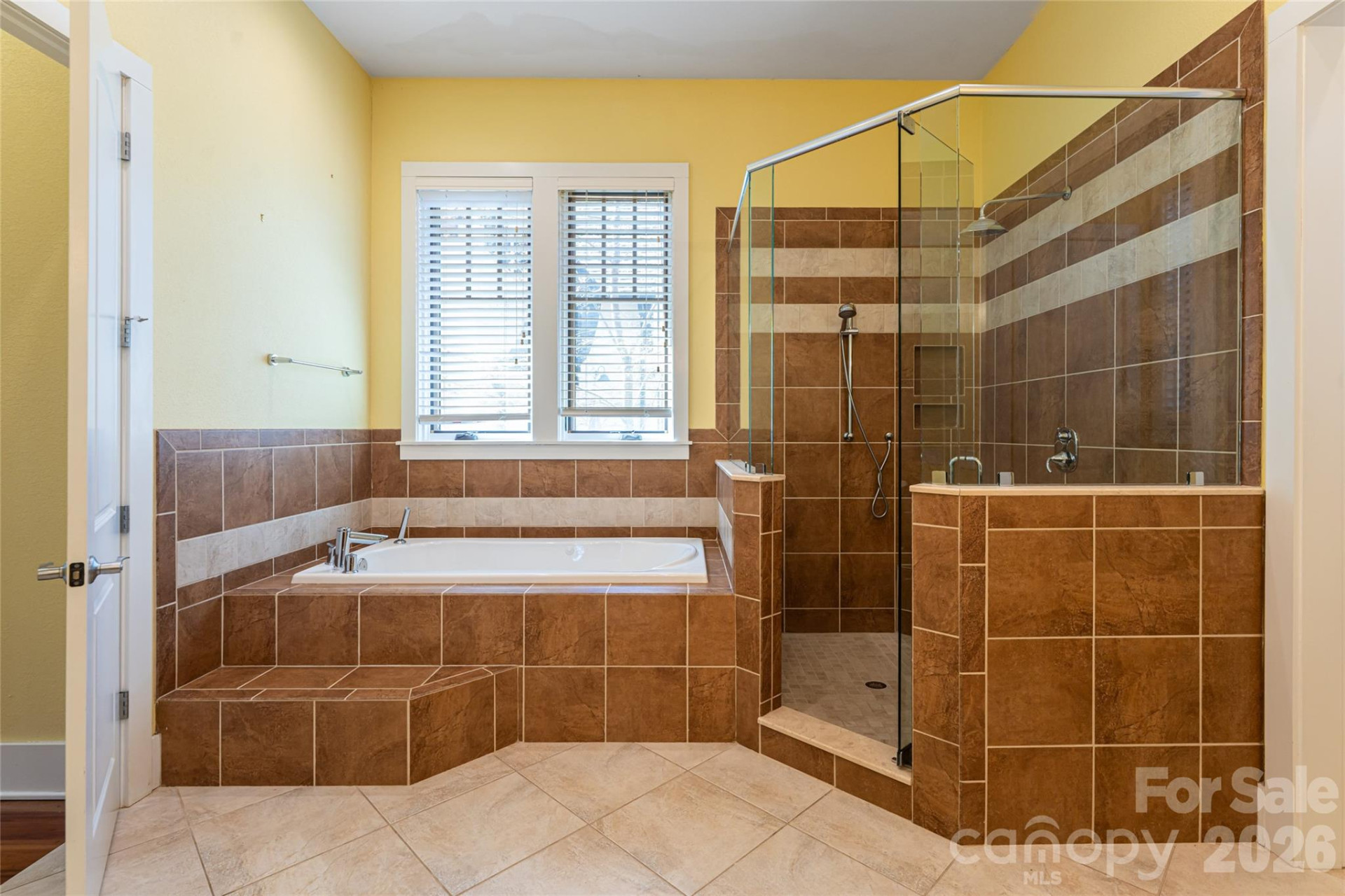 236 Racquet Club Road - Photo 18