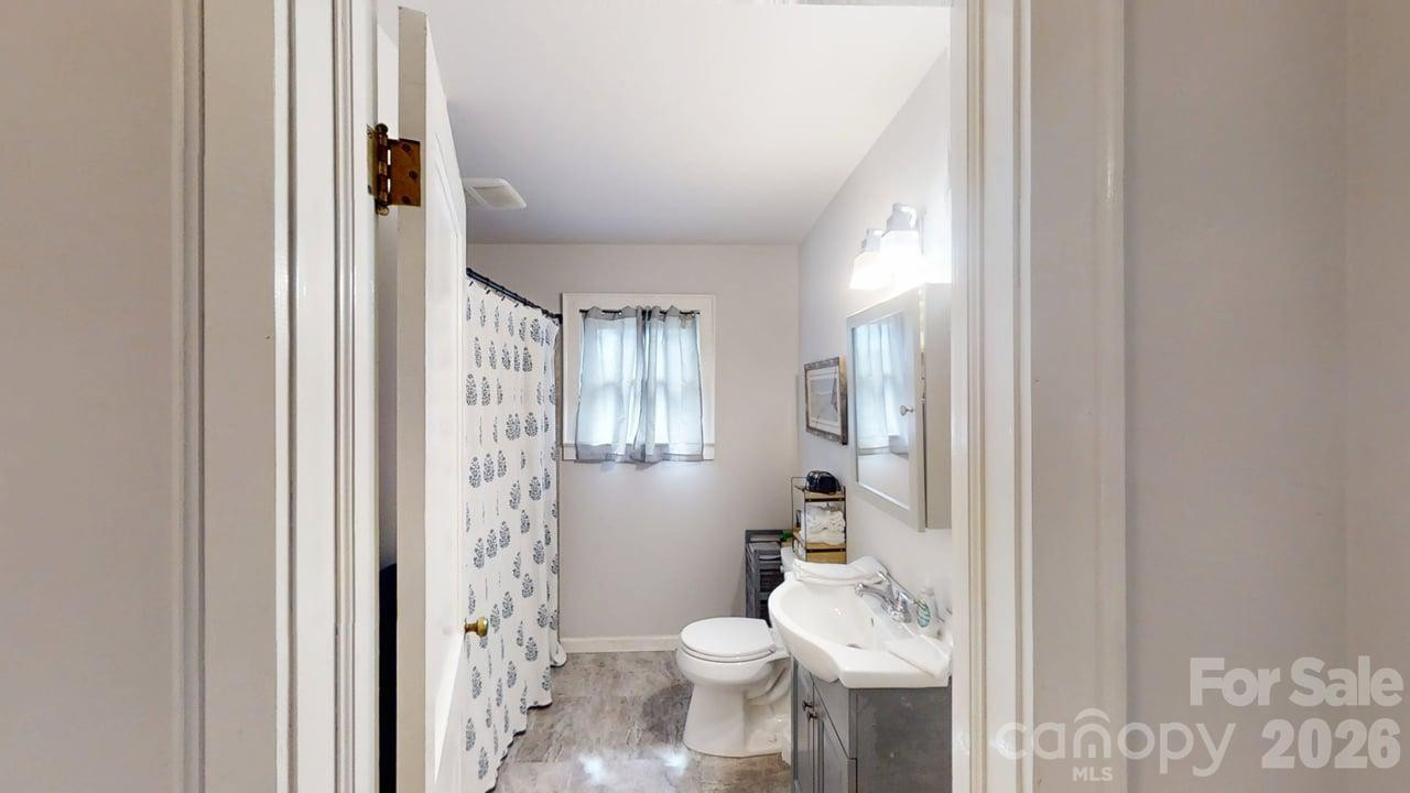 719 Oakland Street - Photo 11