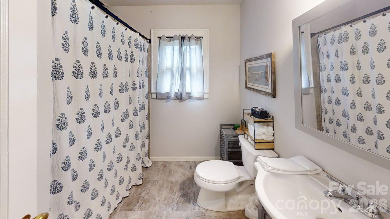 719 Oakland Street - Photo 12