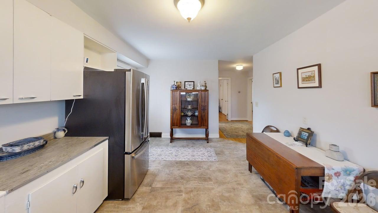 719 Oakland Street - Photo 8