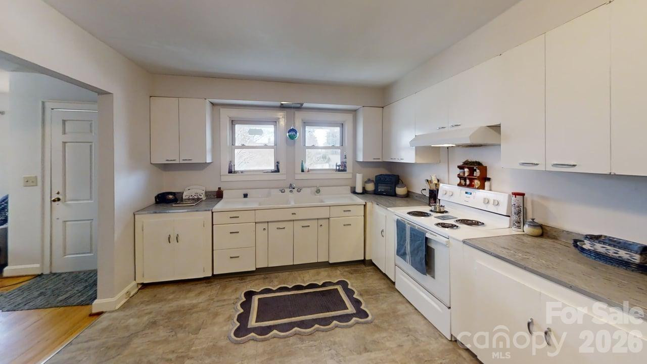 719 Oakland Street - Photo 9