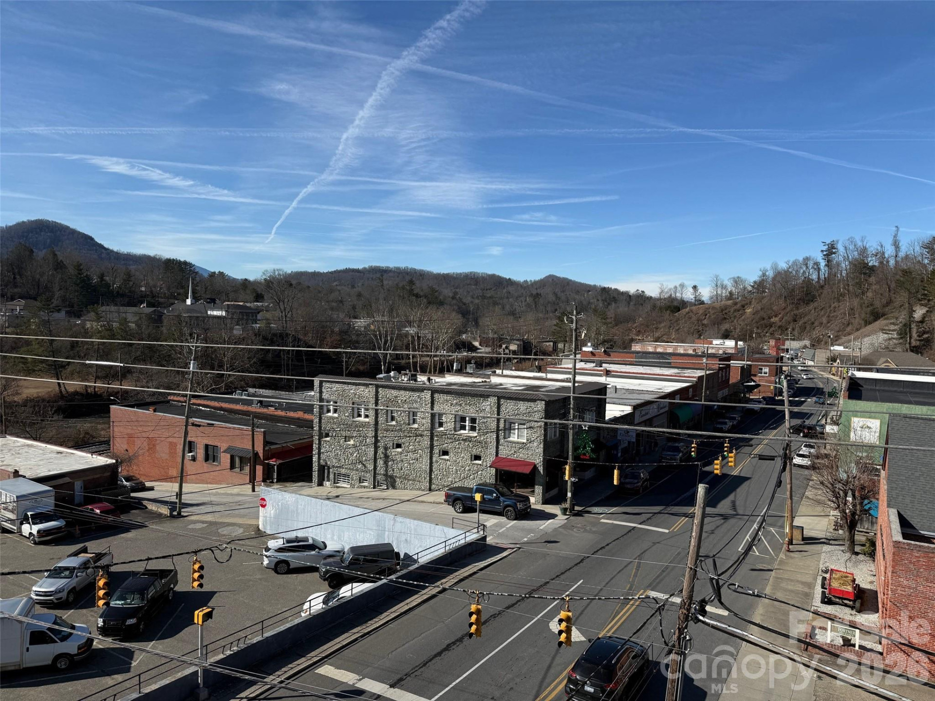 337 Oak Avenue - Photo 2