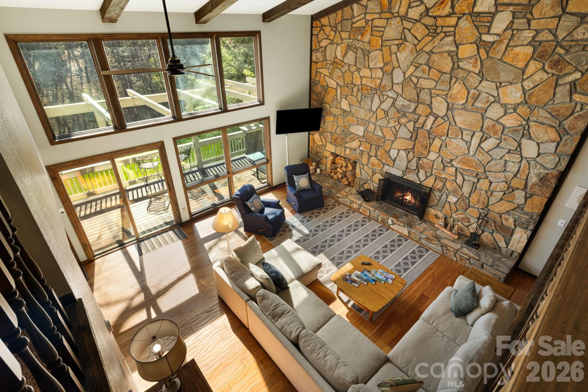 326 El Miner Drive