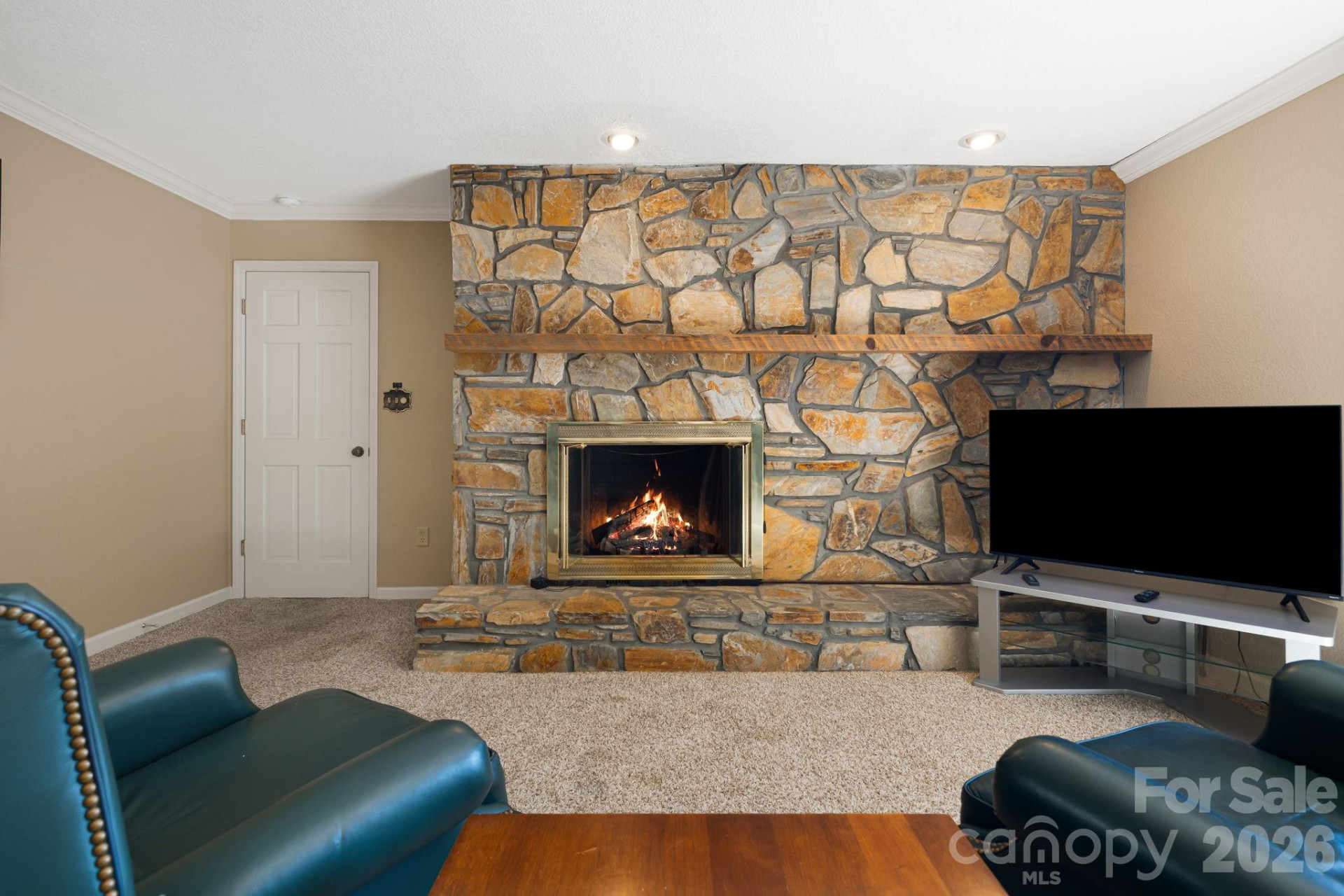 326 El Miner Drive - Photo 8