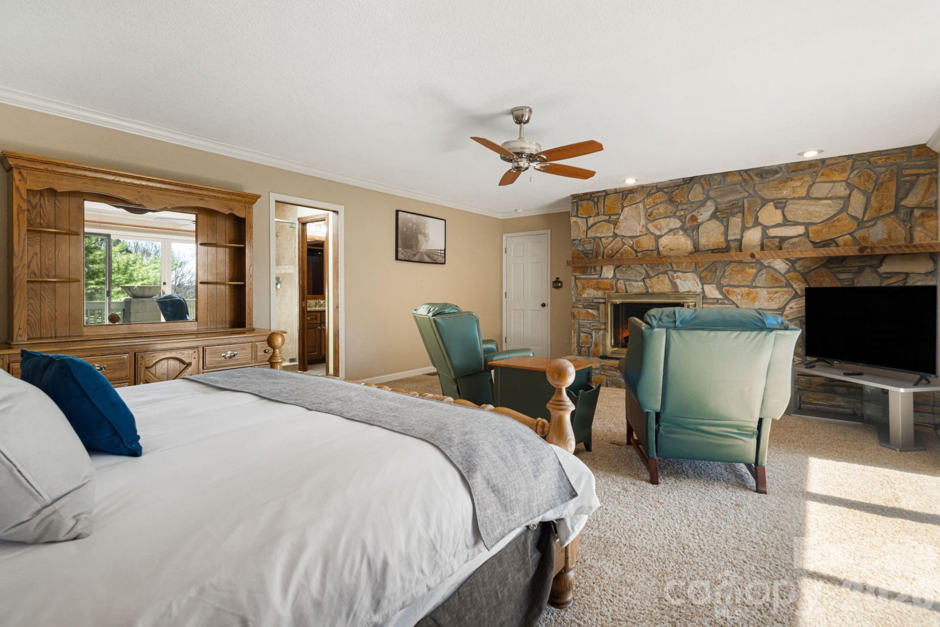 326 El Miner Drive - Photo 10