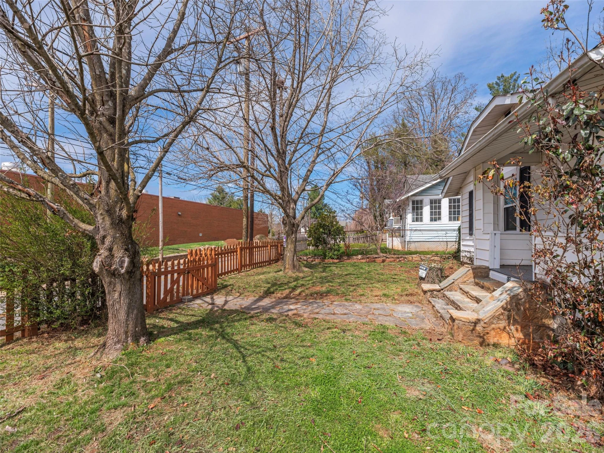 15 Louisiana Avenue - Photo 3