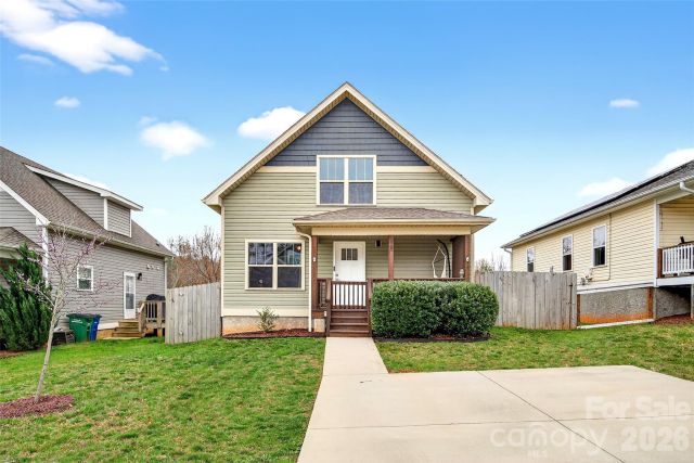 18 Yarrow Meadow Drive