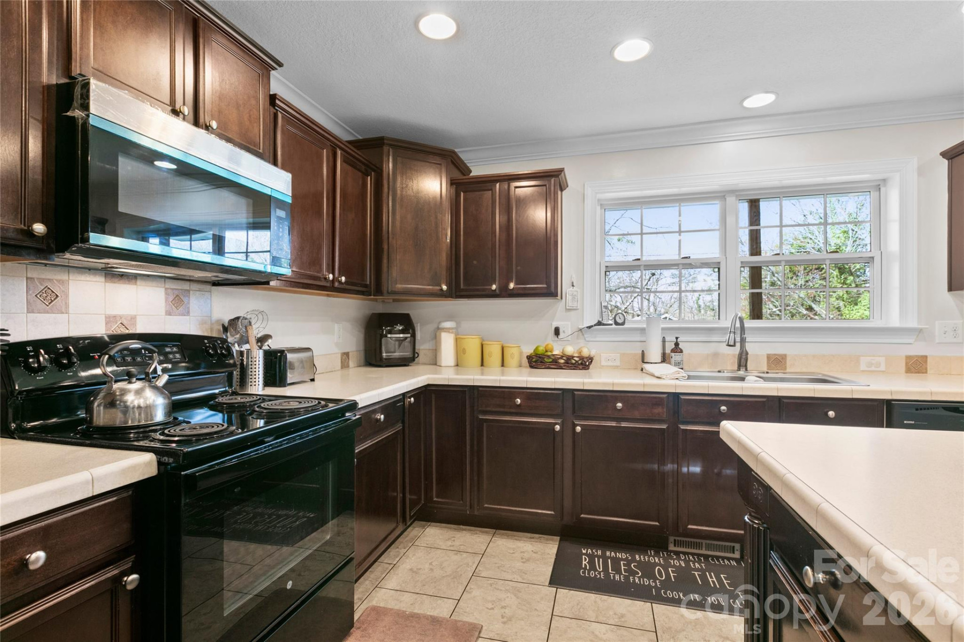 28 Chapel Park Road - Photo 13