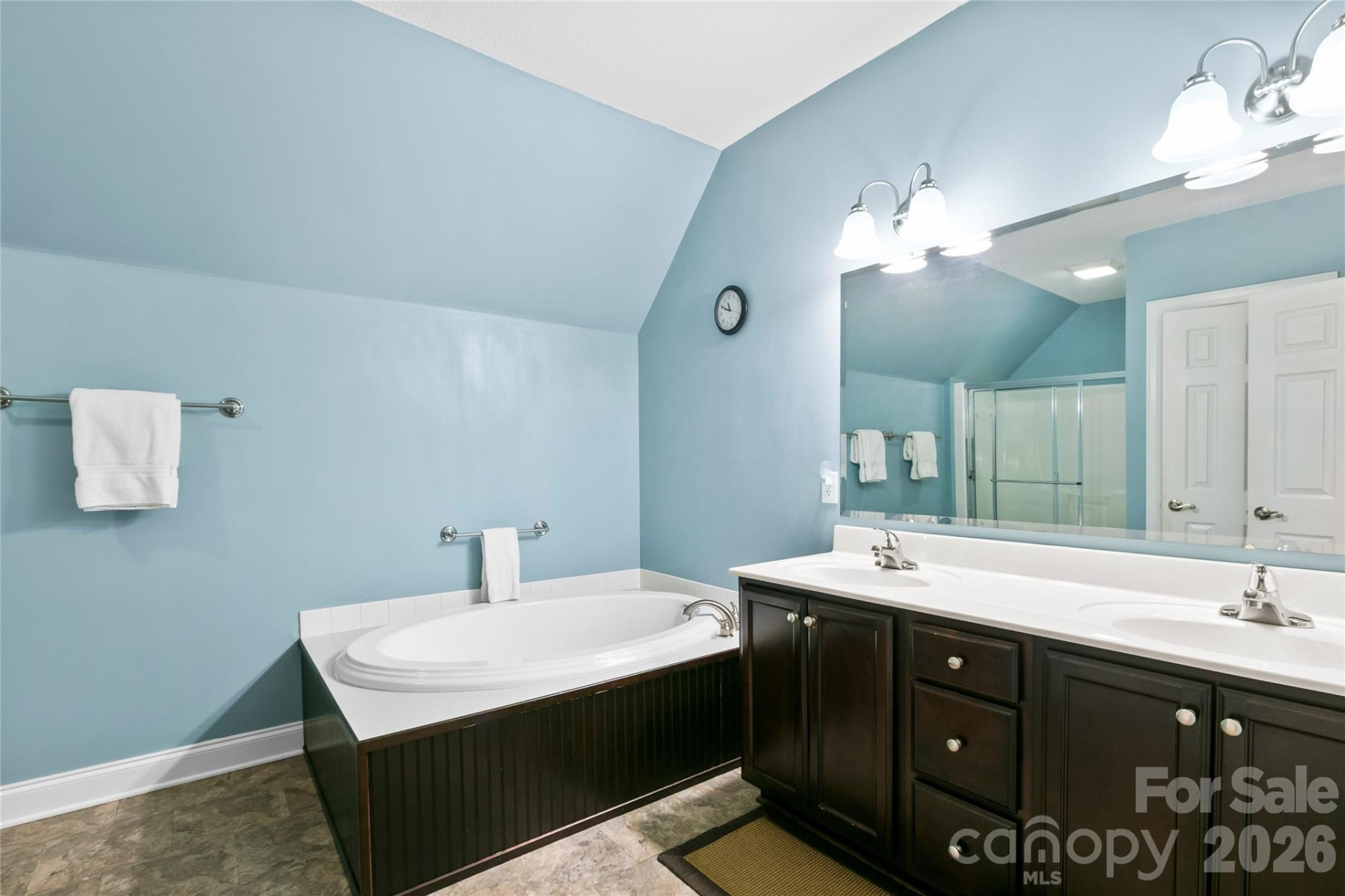 28 Chapel Park Road - Photo 4