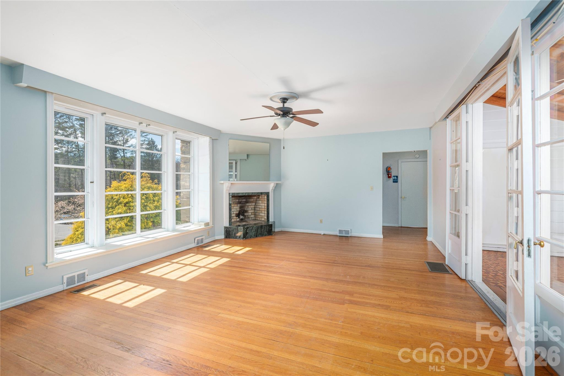 1159 Main Street - Photo 6