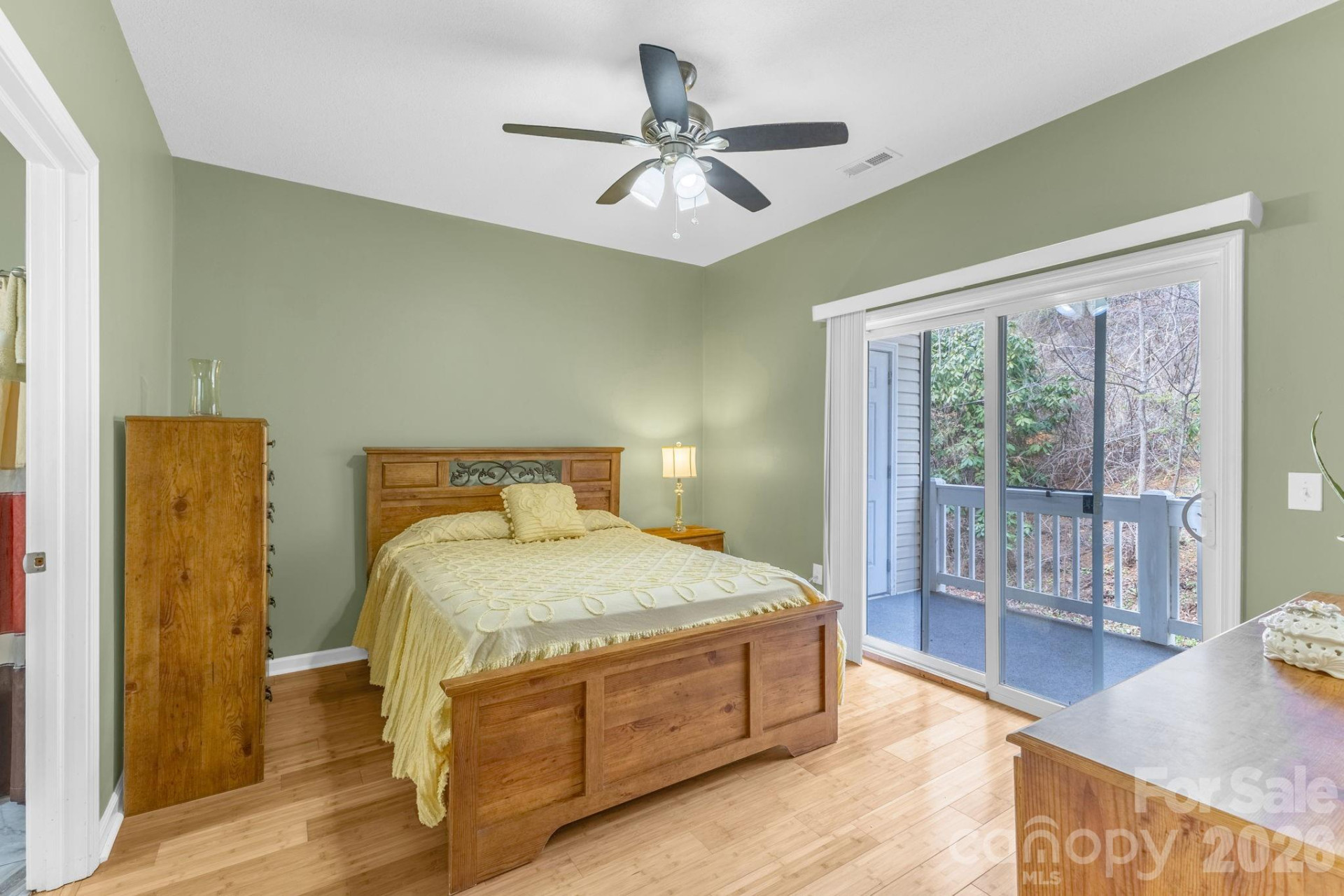 709 Villas Court - Photo 11