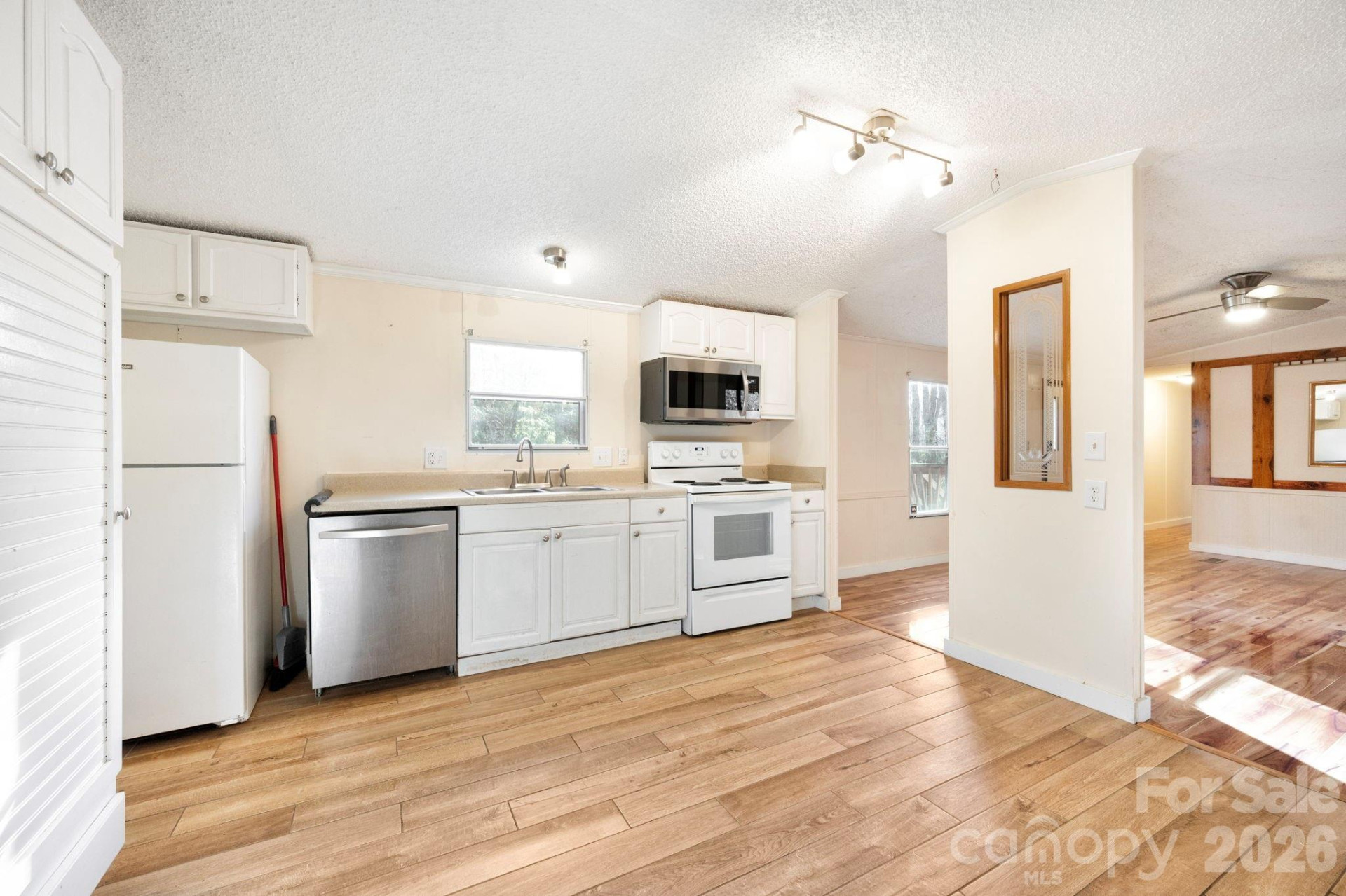 101 Laurel Loop - Photo 12