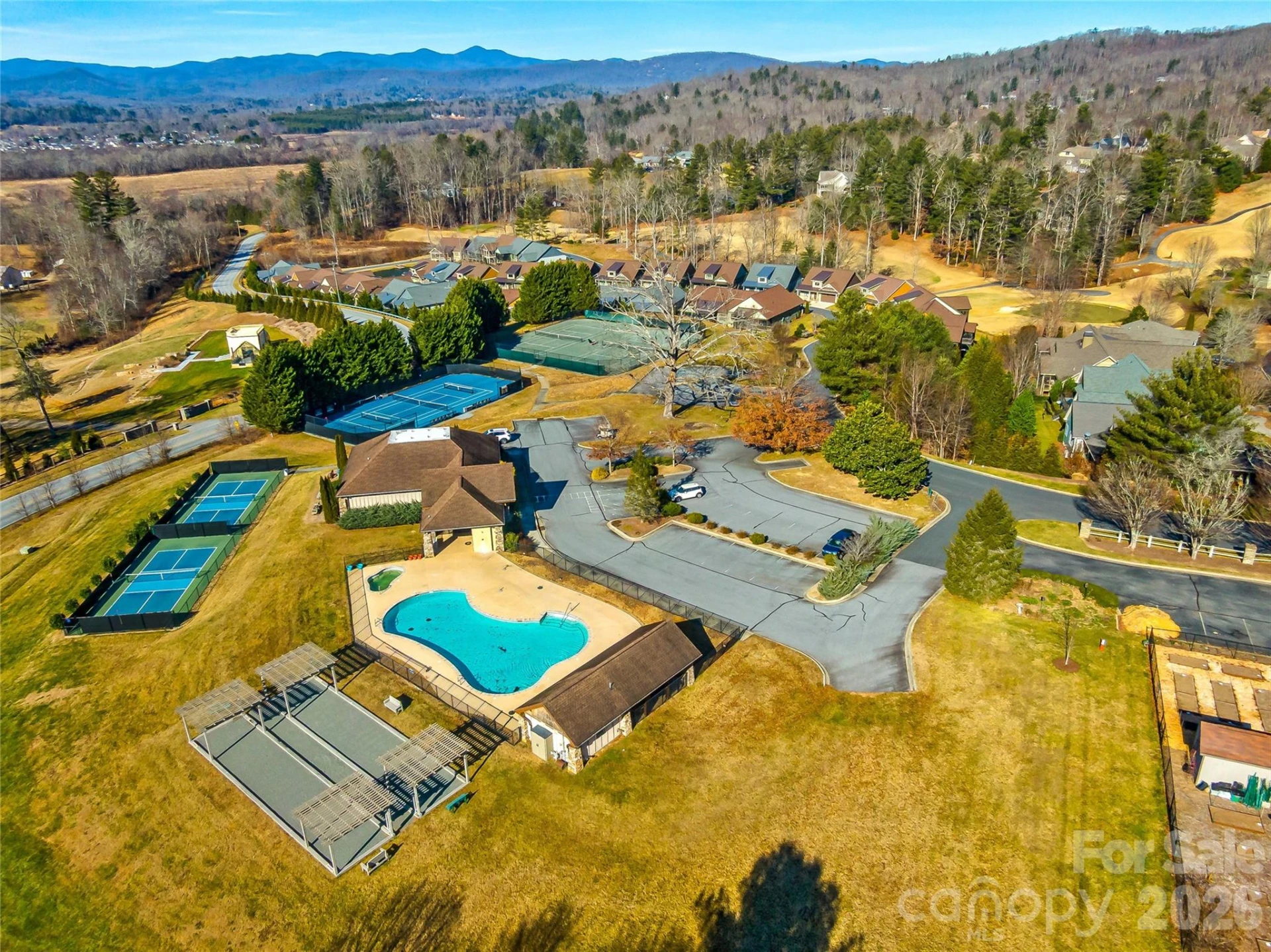 242 Whistlewood Lane - Photo 43