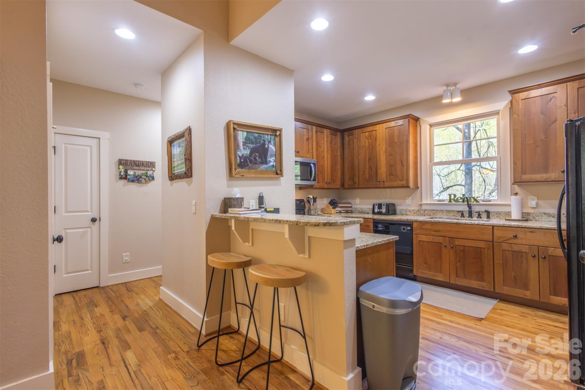 82 Meadow Ridge Court - Photo 9