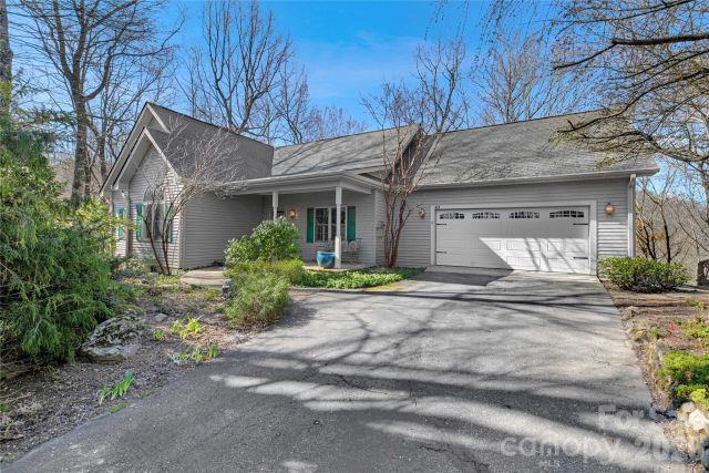 63 Wanei Court, Brevard, NC, 28712