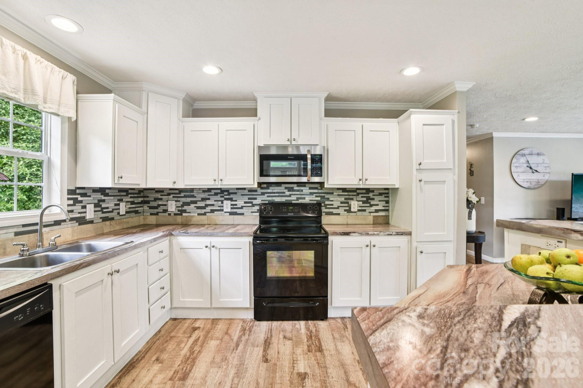 6 Hall Family Drive - Photo 13