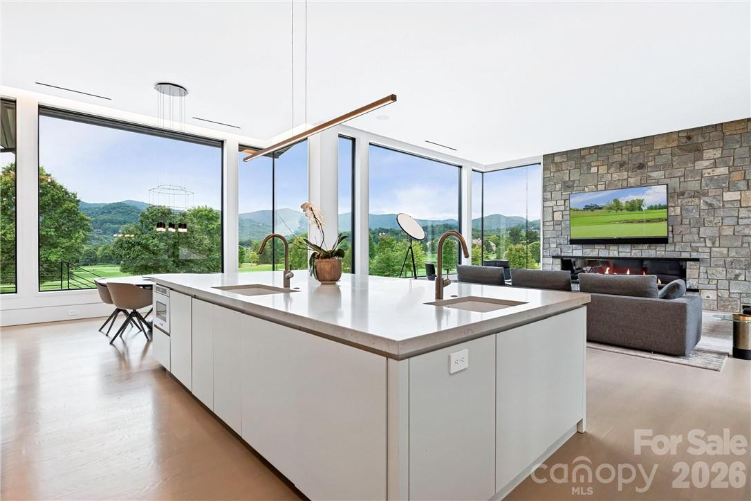 214 Folkestone Lane - Photo 18