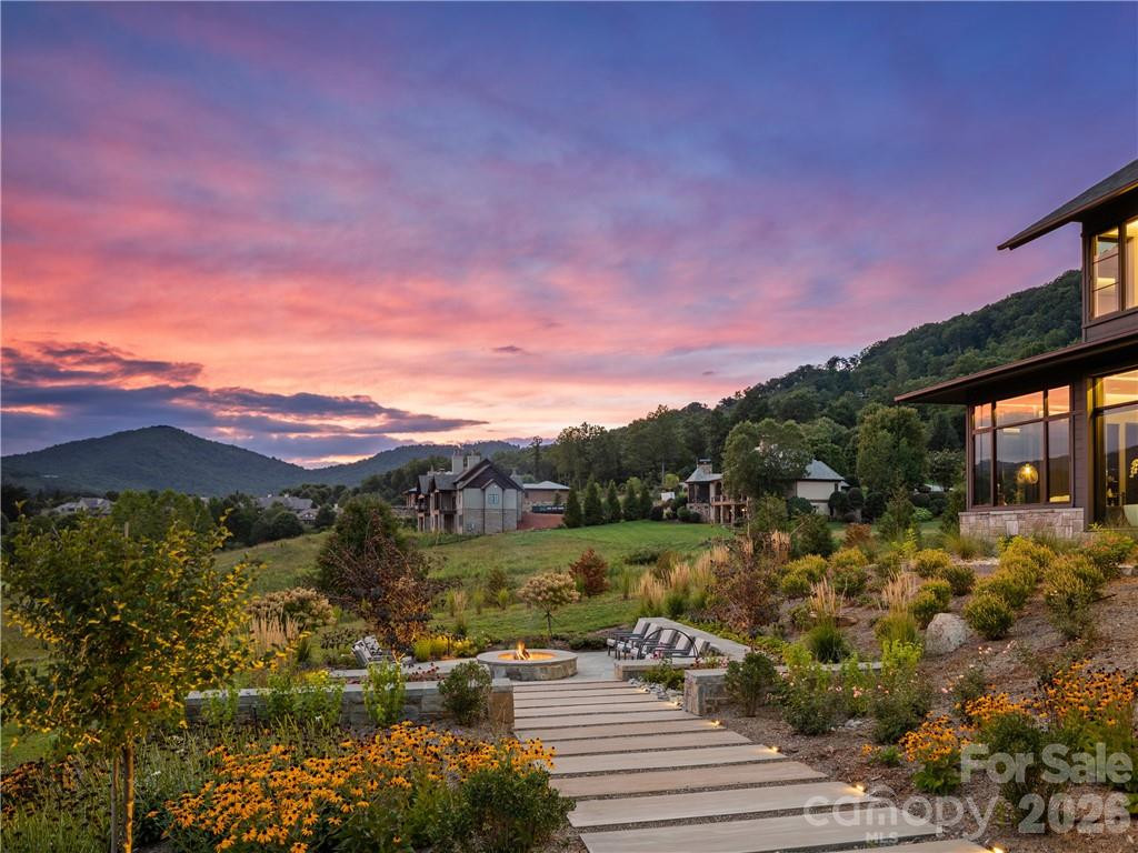 214 Folkestone Lane - Photo 47