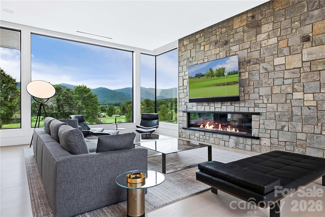 214 Folkestone Lane - Photo 10