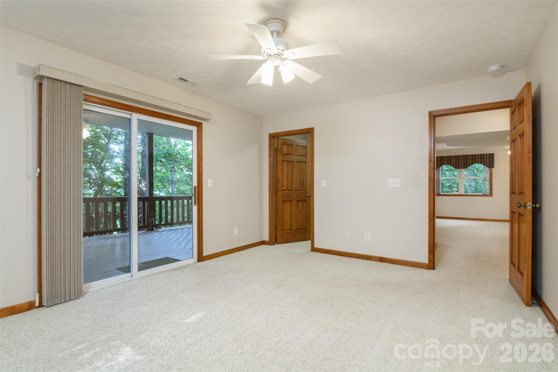 299 Carriage Summitt Way - Photo 40