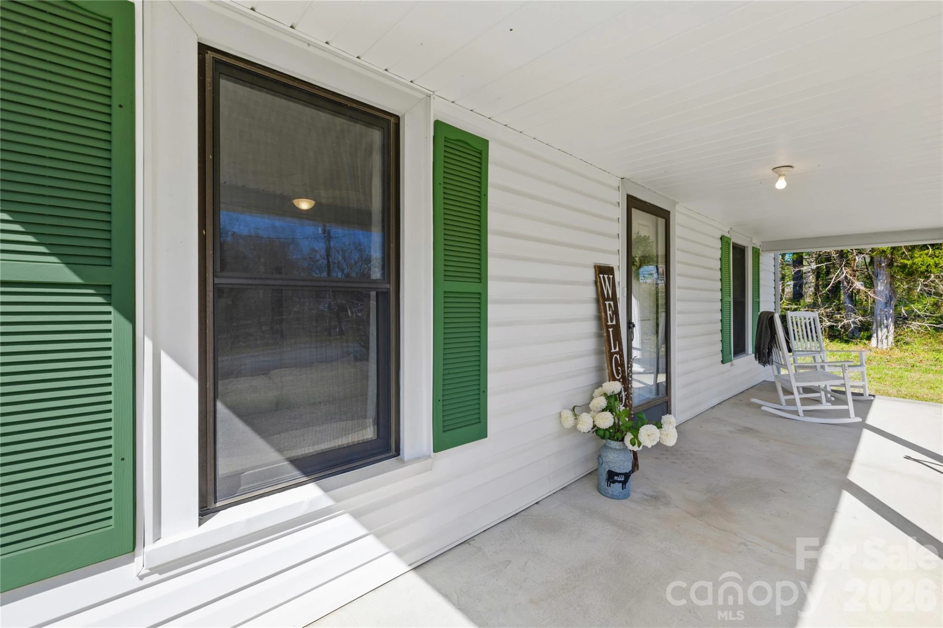 5135 Tucker Avenue - Photo 2