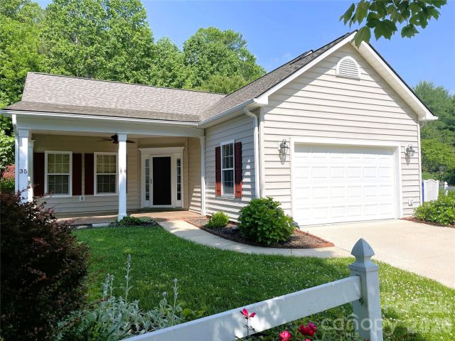 35 Sheffield Place, Brevard, NC, 28712