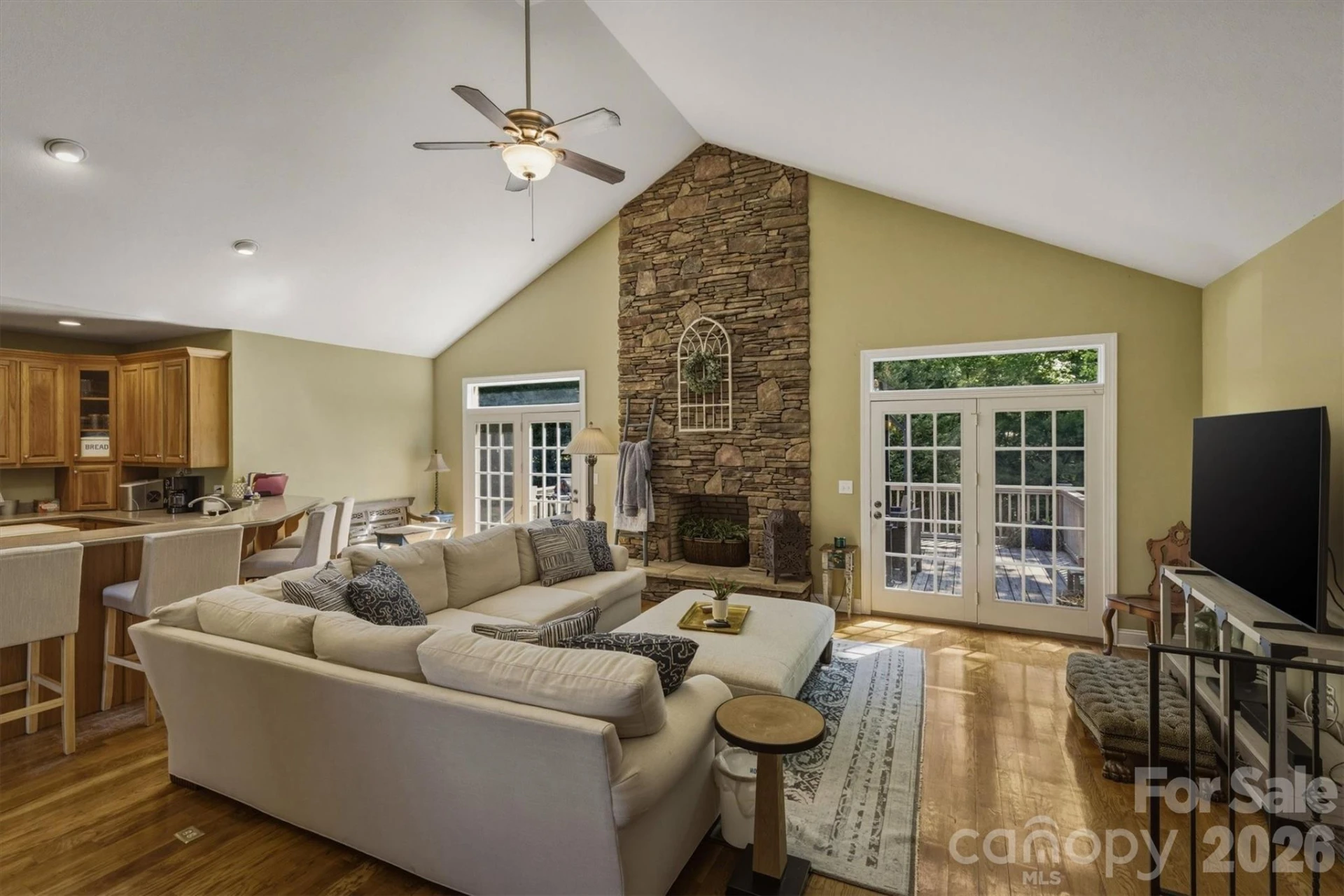 405 Golfview Court - Photo 16