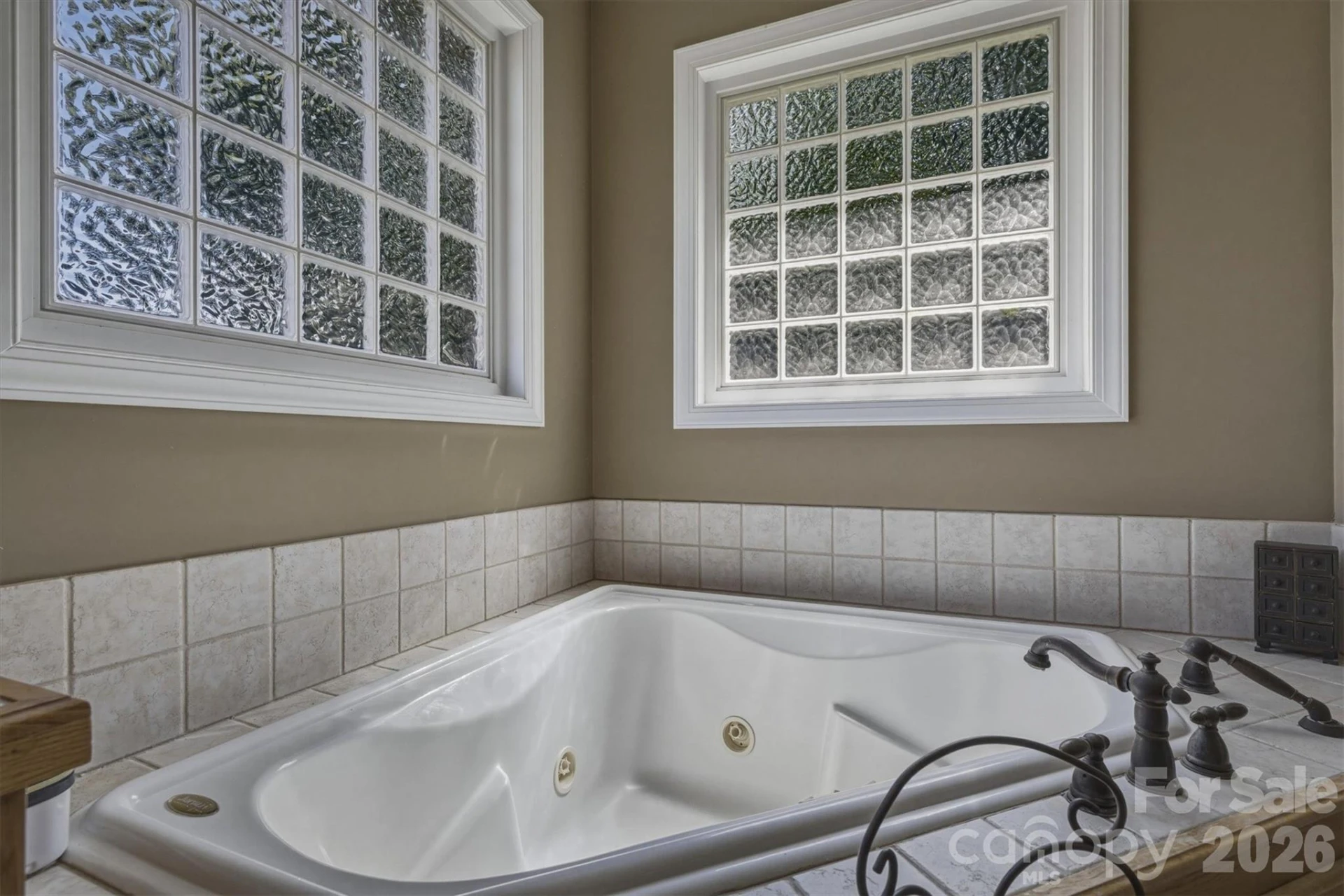 405 Golfview Court - Photo 27