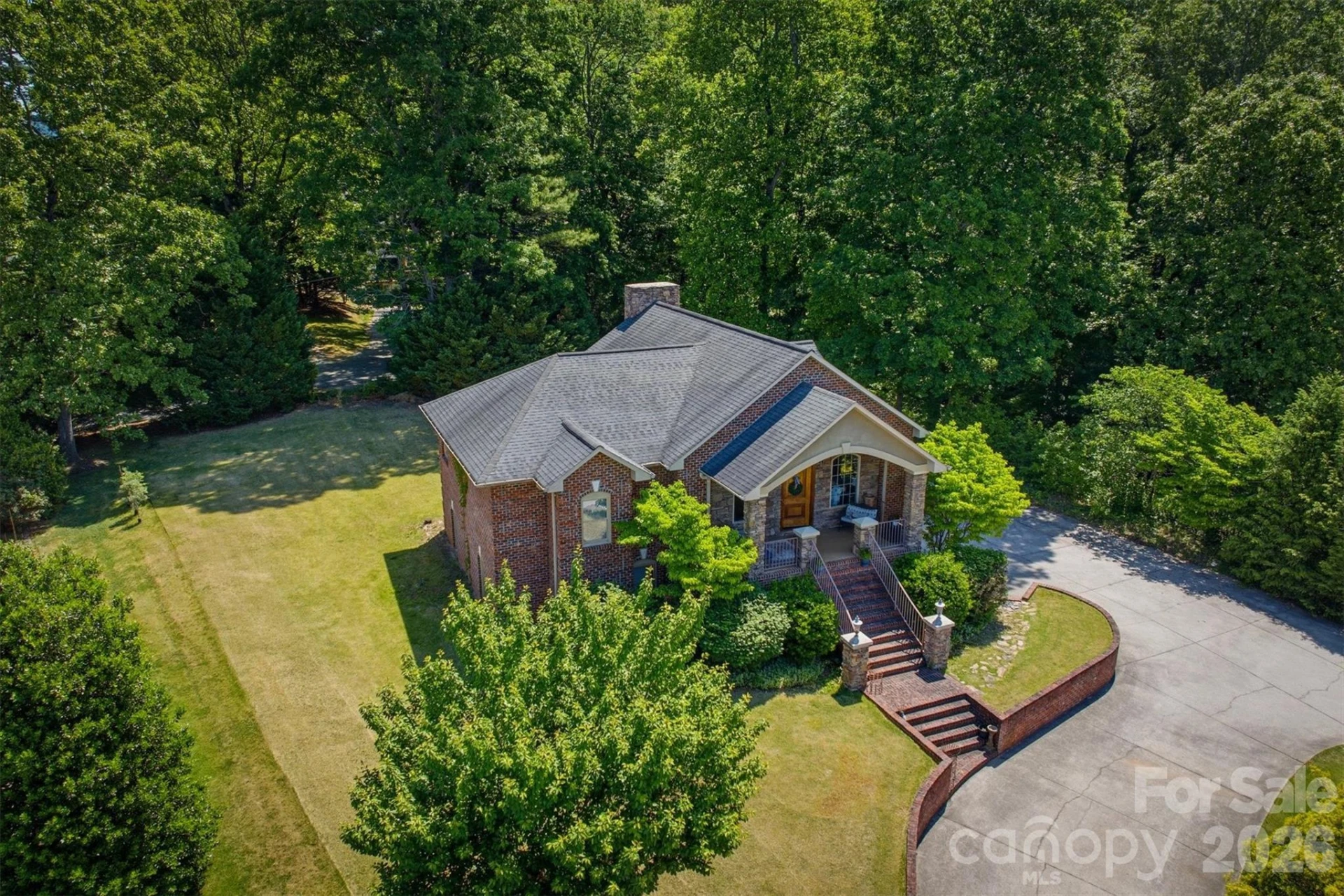 405 Golfview Court - Photo 4