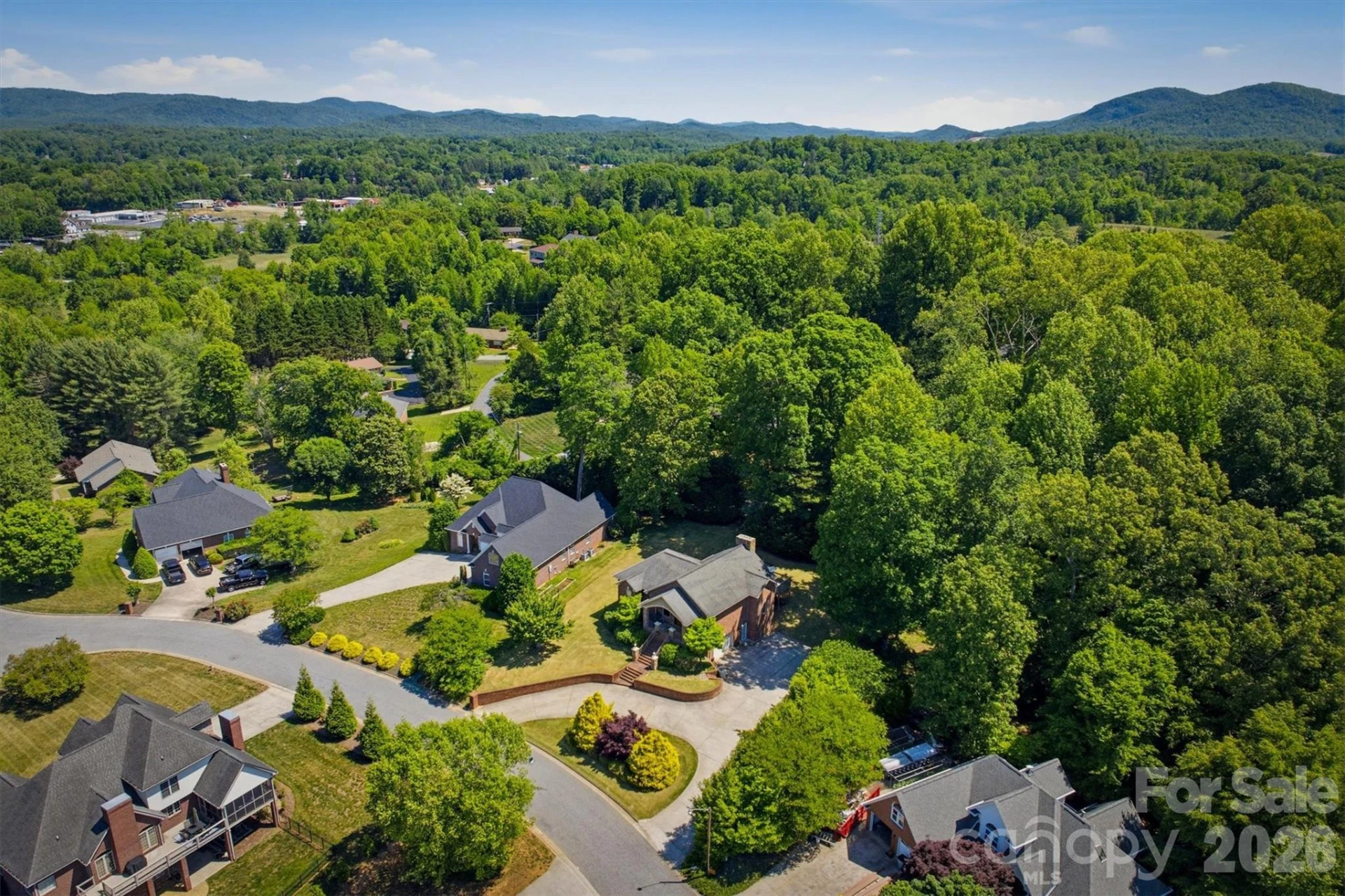 405 Golfview Court - Photo 9