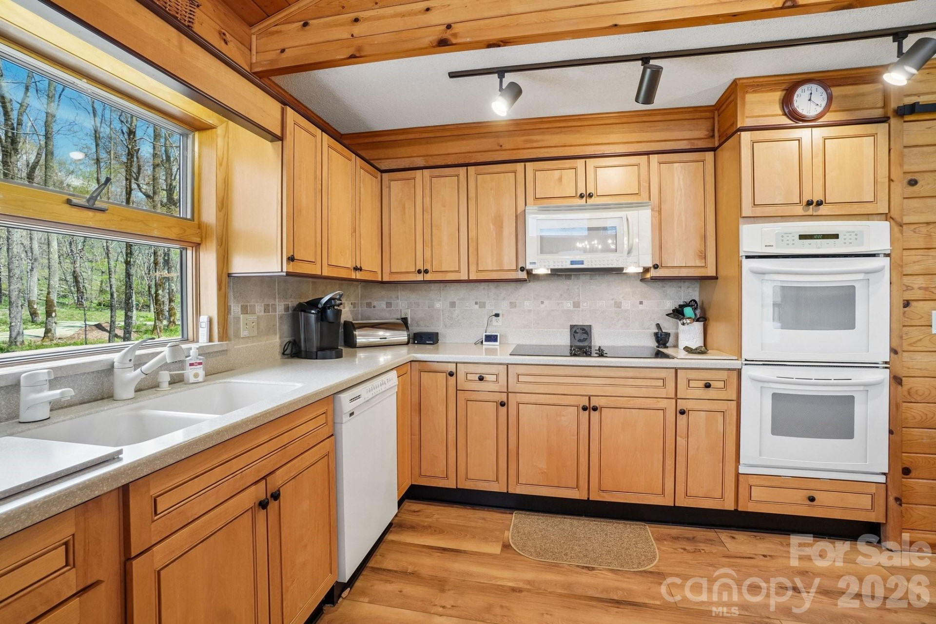 34 Wolfs Head Court - Photo 21