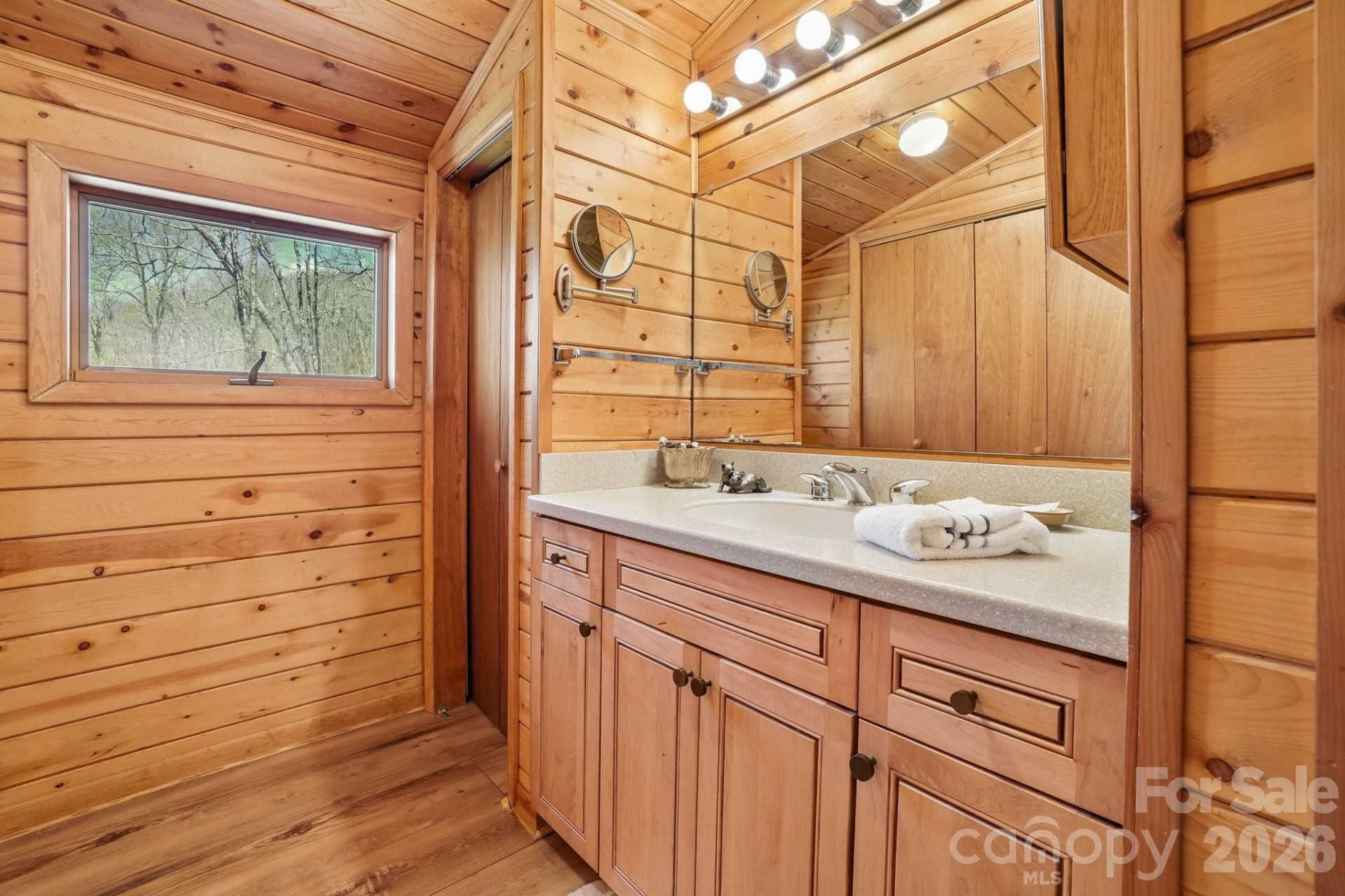 34 Wolfs Head Court - Photo 35