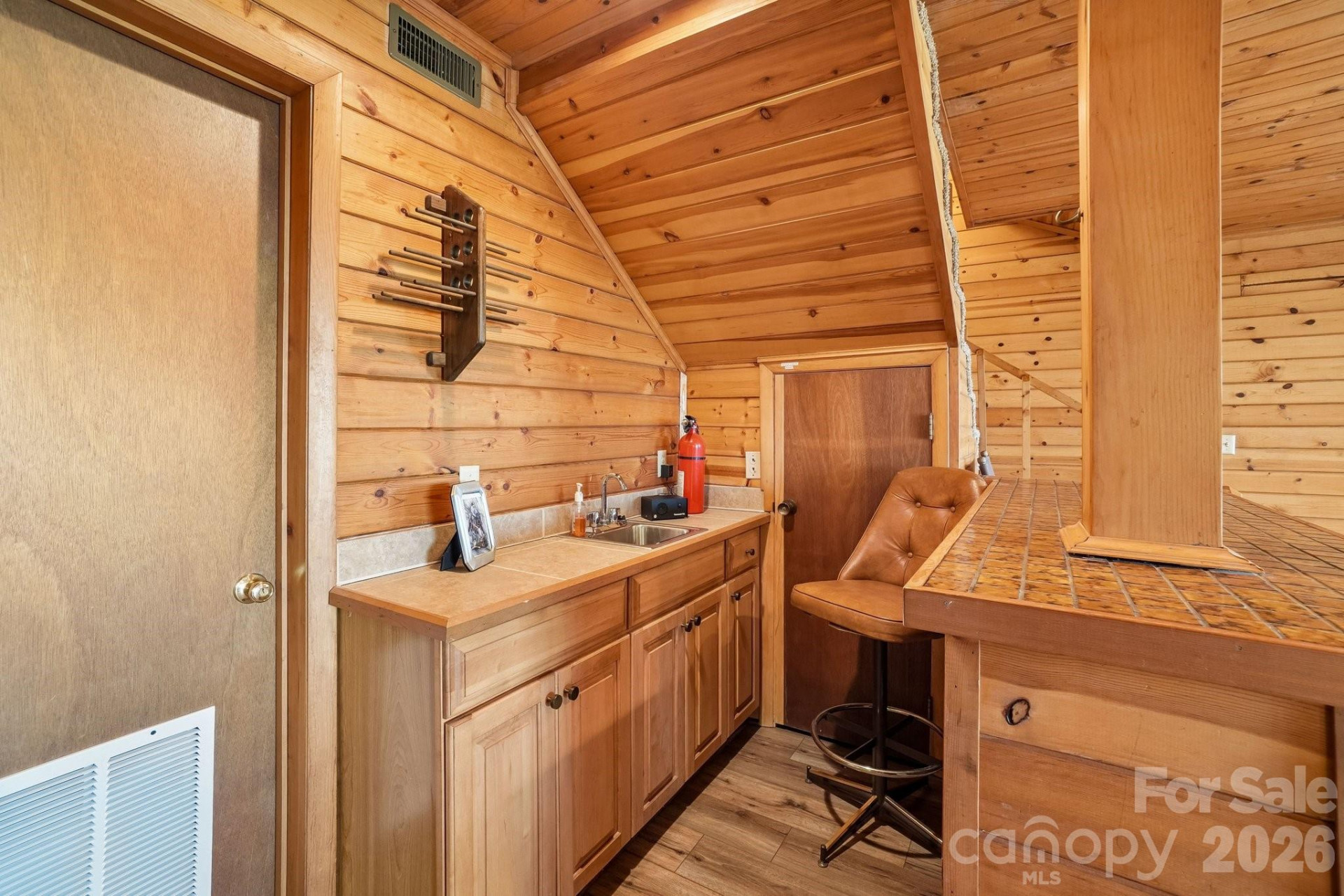 34 Wolfs Head Court - Photo 38