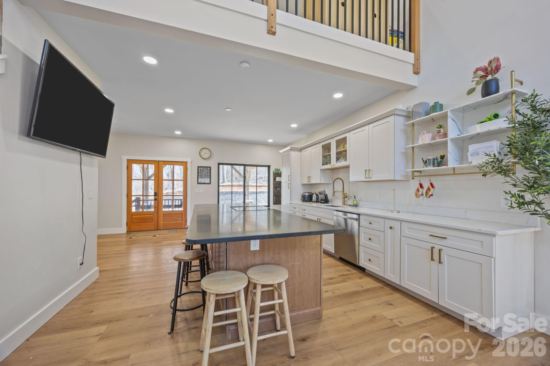 215 Ridgeway Road - Photo 9