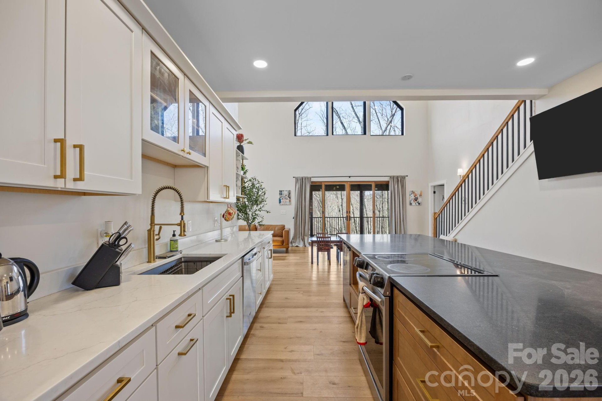 215 Ridgeway Road - Photo 10