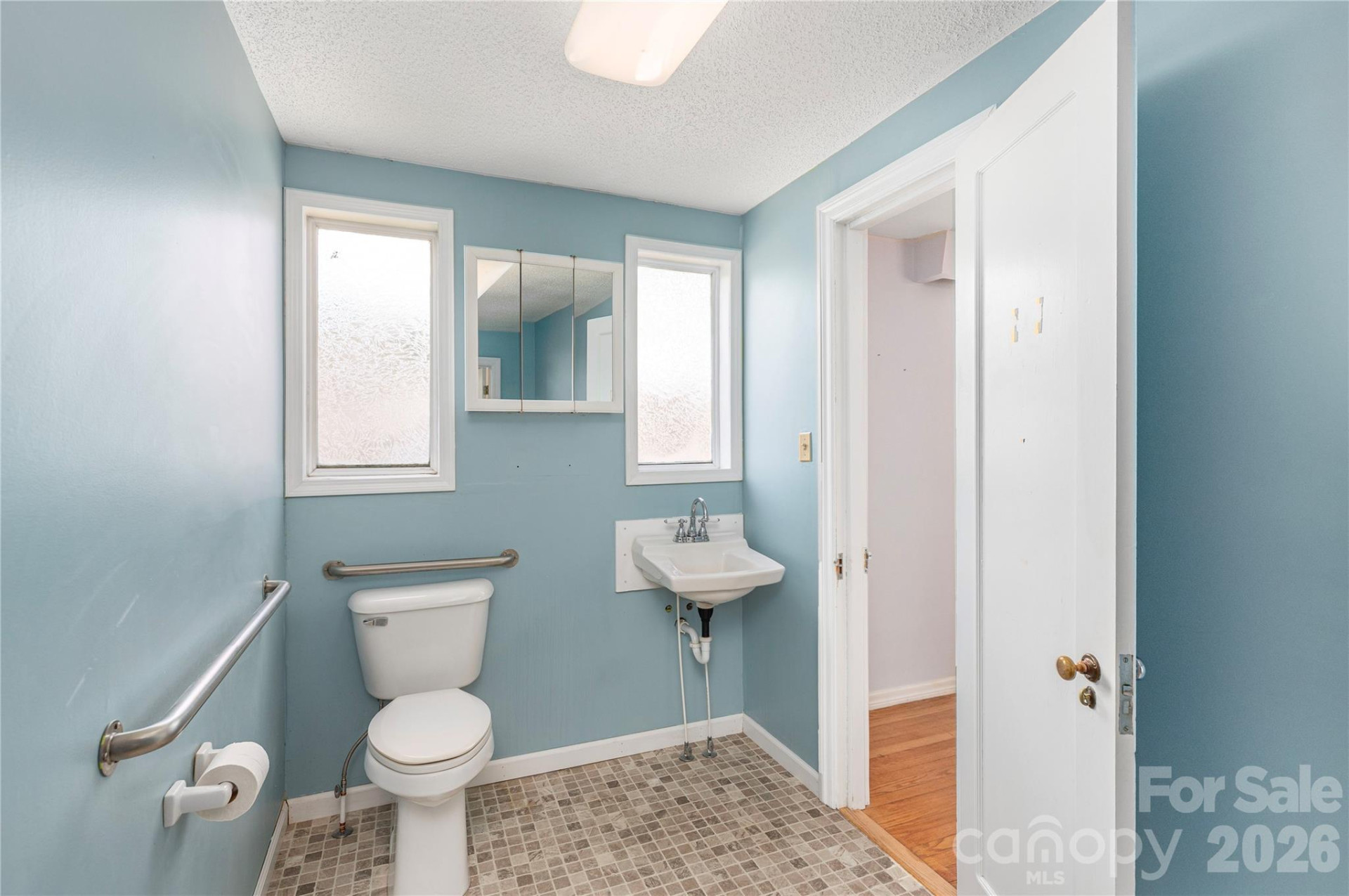 1159 Main Street - Photo 17