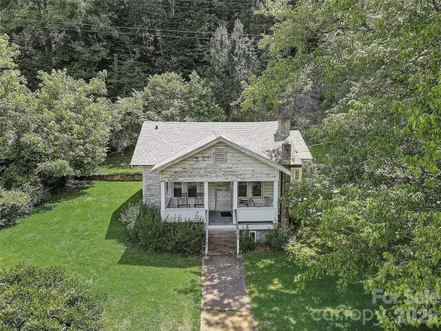 1820 Grapevine Road
