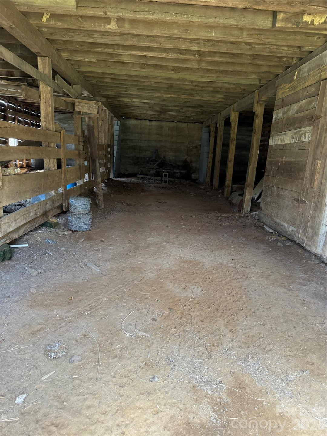 1820 Grapevine Road - Photo 41