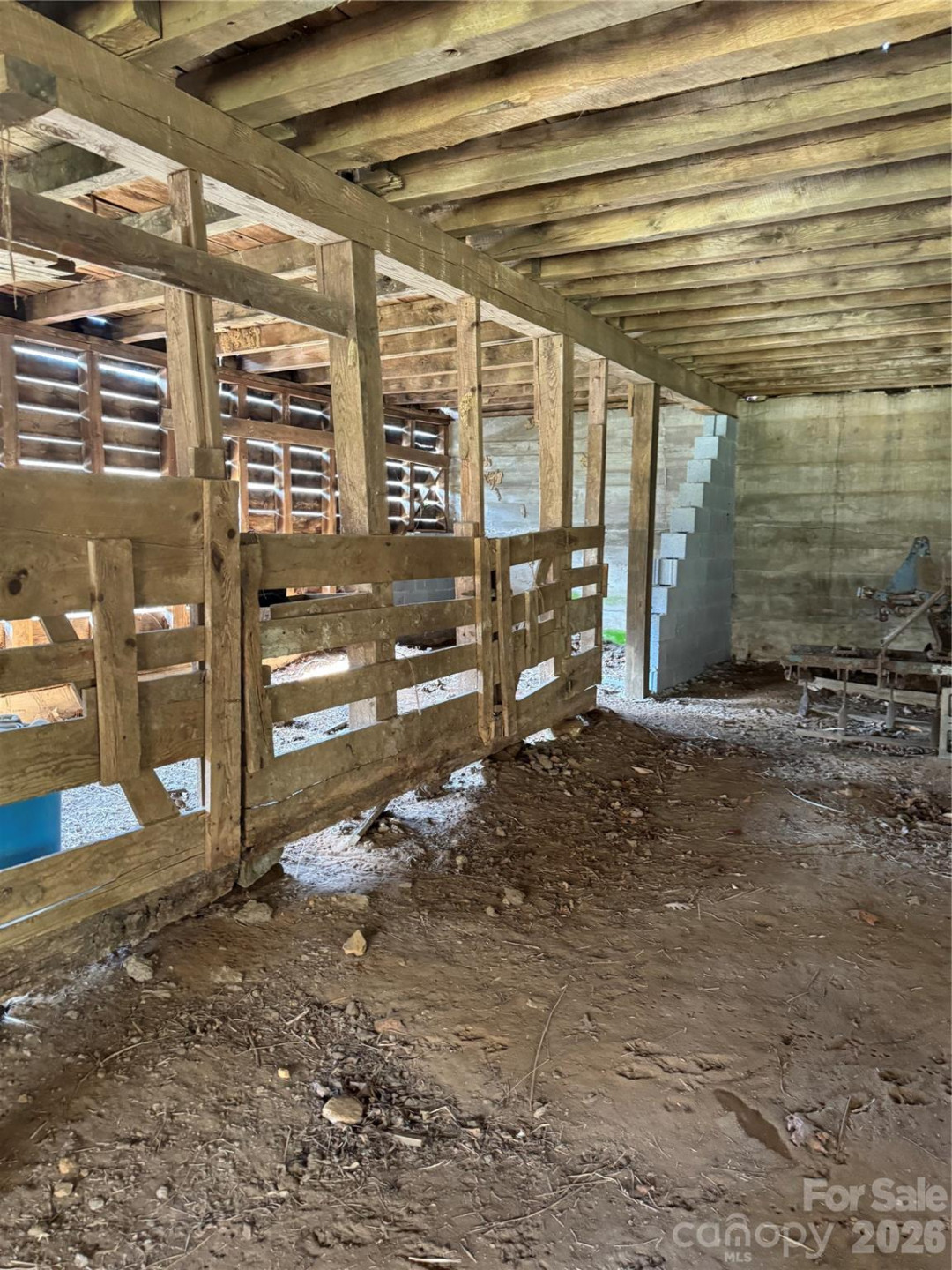 1820 Grapevine Road - Photo 42