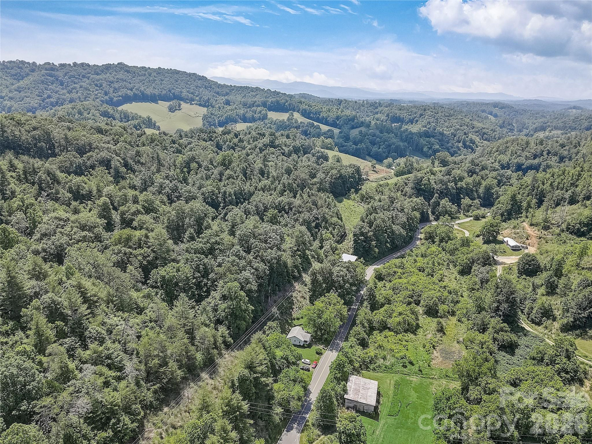 1820 Grapevine Road - Photo 7