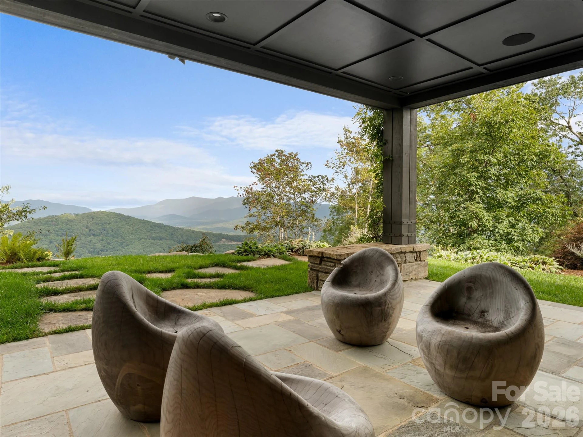 208 Skycliff Drive - Photo 12