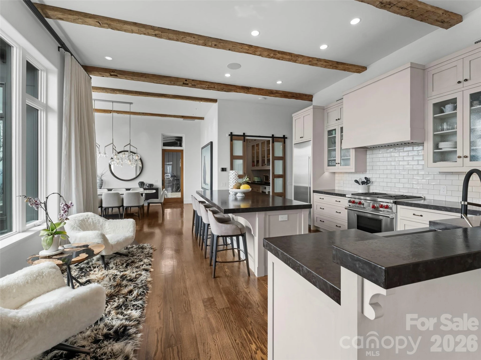 208 Skycliff Drive - Photo 15