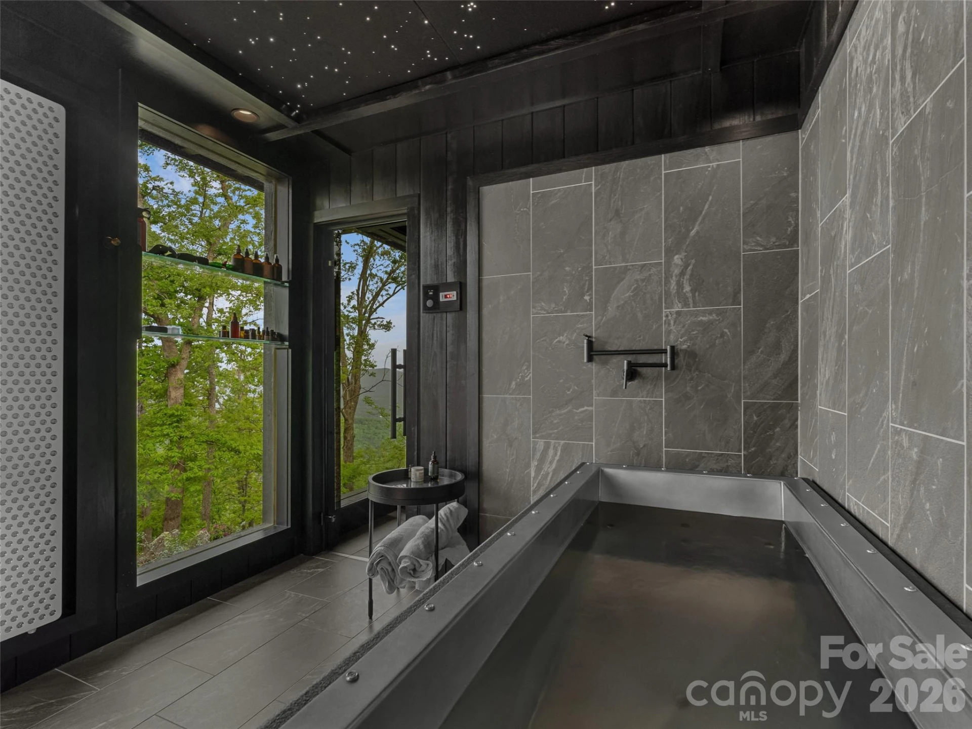 208 Skycliff Drive - Photo 39