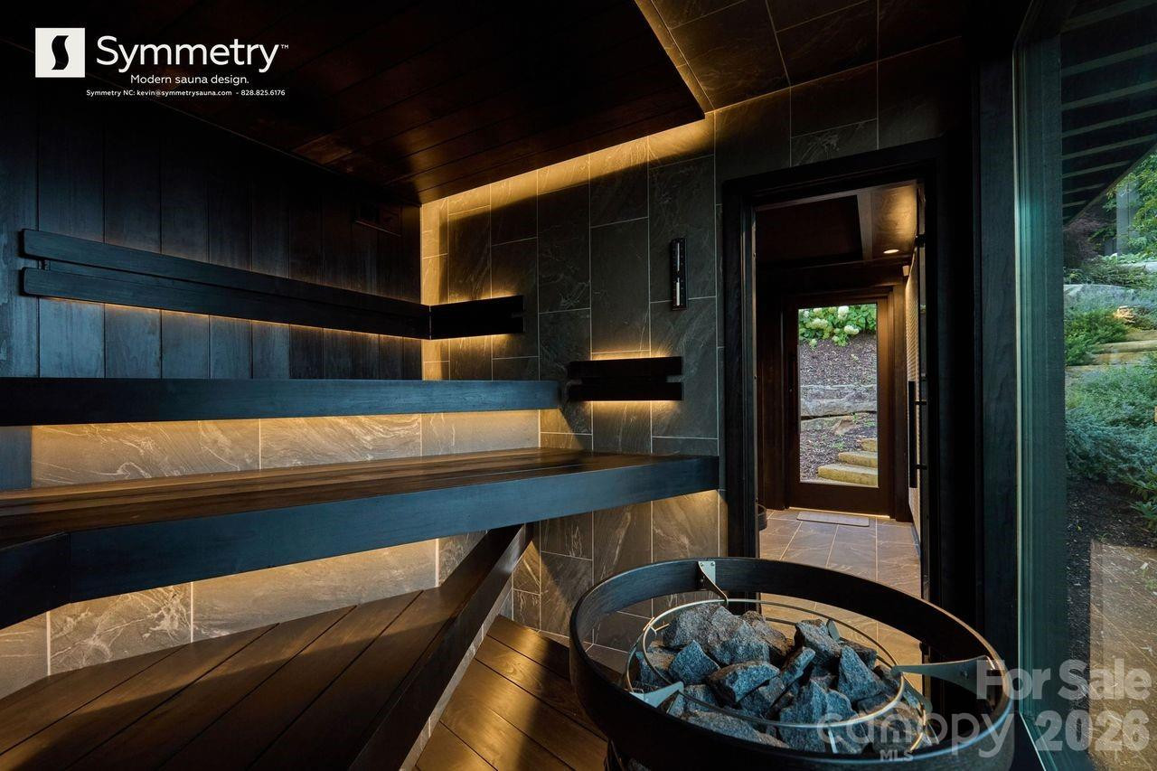 208 Skycliff Drive - Photo 48