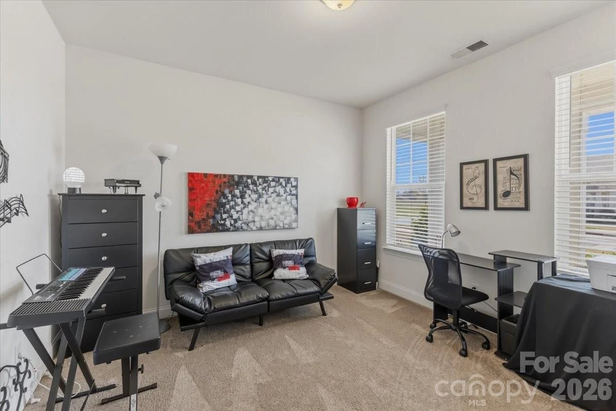 2001 Paddington Drive - Photo 5