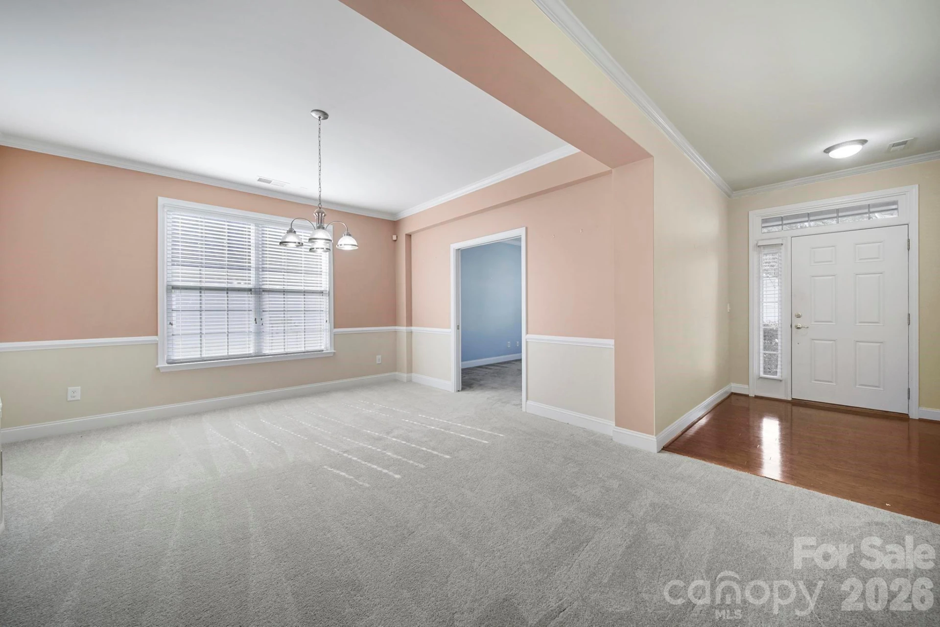 901 Platinum Drive - Photo 2