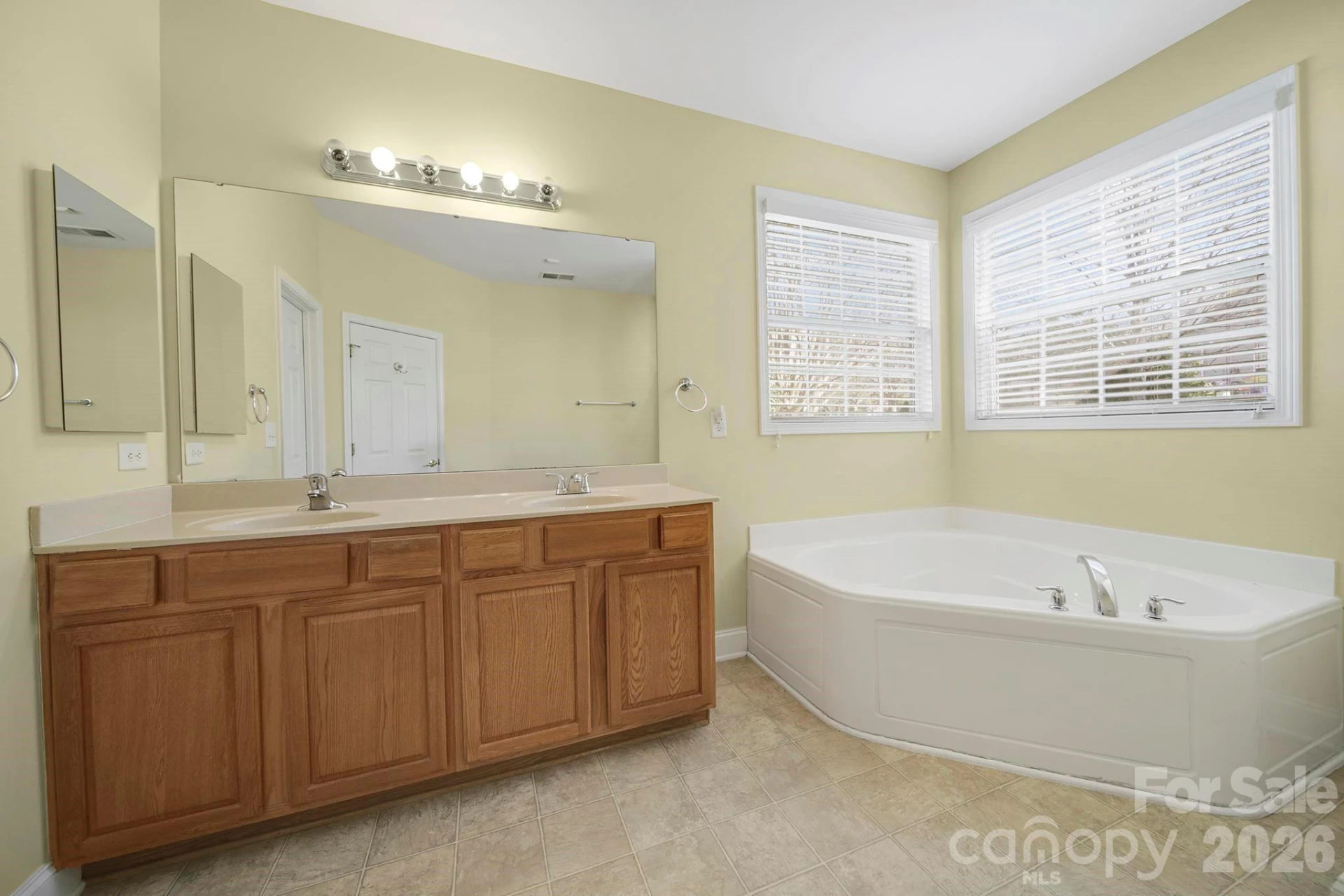 901 Platinum Drive - Photo 22